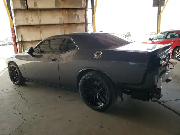 2C3CDZBT4KH629325 2019 DODGE CHALLENGER - Image 2