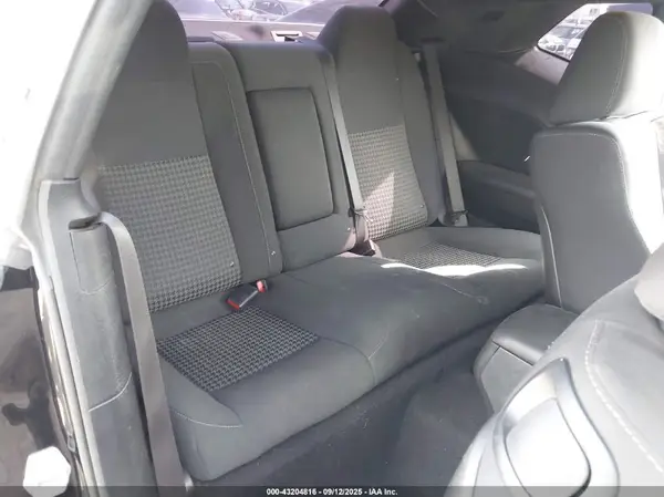 2C3CDZBT4KH638039 2019 DODGE CHALLENGER - Image 8