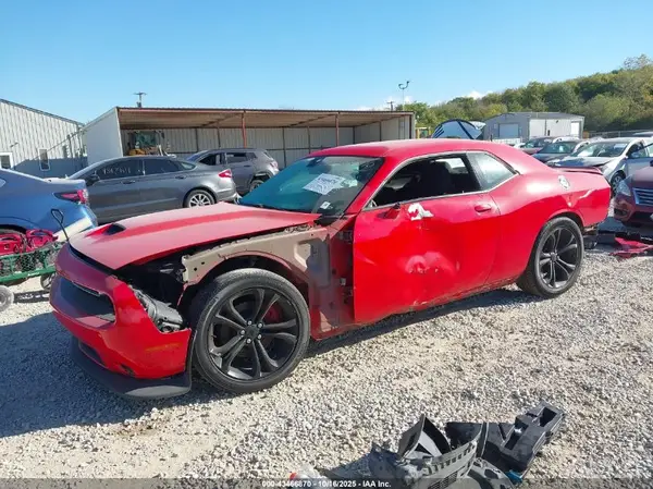 2C3CDZBT4LH118649 2020 DODGE CHALLENGER - Image 2