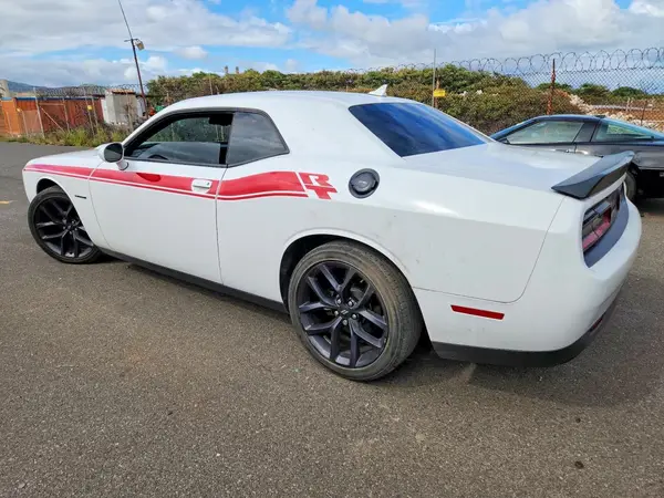 2C3CDZBT4LH118862 2020 DODGE CHALLENGER - Image 2
