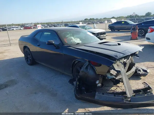 2C3CDZBT4LH182805 2020 DODGE CHALLENGER - Image 1