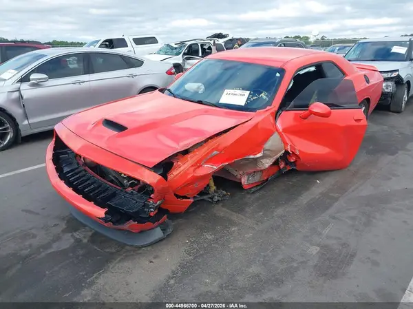 2C3CDZBT4LH247457 2020 DODGE CHALLENGER - Image 2