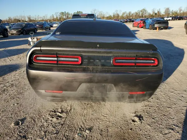 2022 DODGE CHALLENGER auction photo 6