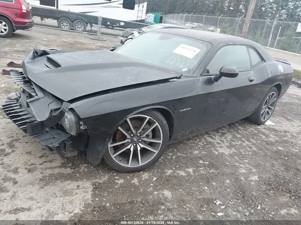 2C3CDZBT4NH242732 2022 DODGE CHALLENGER - Image 2
