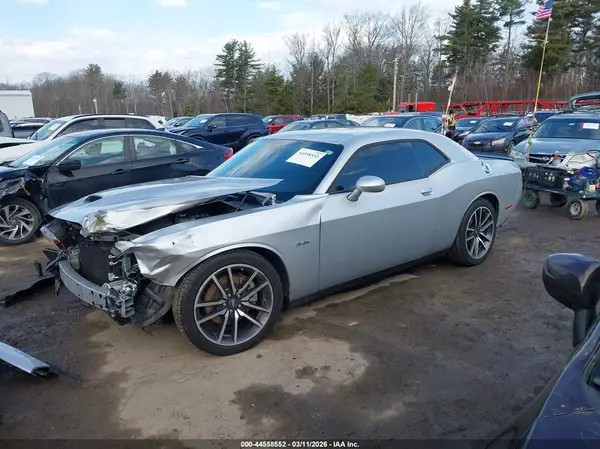 2C3CDZBT4PH504154 2023 DODGE CHALLENGER - Image 2