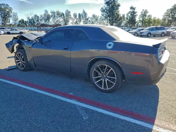 2C3CDZBT4PH515316 2023 DODGE CHALLENGER - Image 2