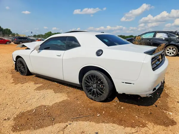 2C3CDZBT4PH669184 2023 DODGE CHALLENGER - Image 2