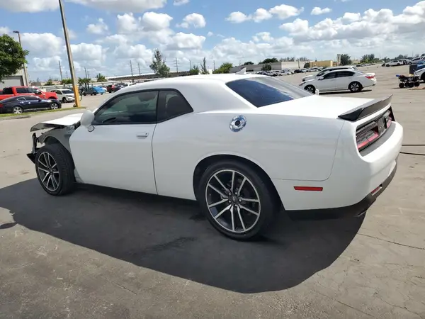 2C3CDZBT4PH681027 2023 DODGE CHALLENGER - Image 2