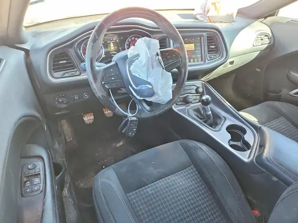 2C3CDZBT5GH138429 2016 DODGE CHALLENGER - Image 8