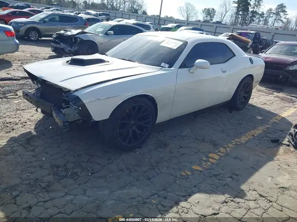 2C3CDZBT5GH168451 2016 DODGE CHALLENGER - Image 2