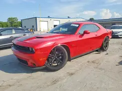 2C3CDZBT5GH218247 2016 DODGE CHALLENGER
