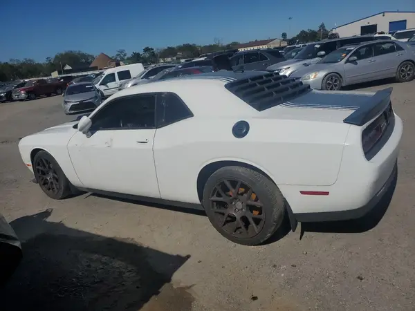2C3CDZBT5GH284779 2016 DODGE CHALLENGER - Image 2