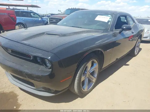 2C3CDZBT5HH548956 2017 DODGE CHALLENGER - Image 2