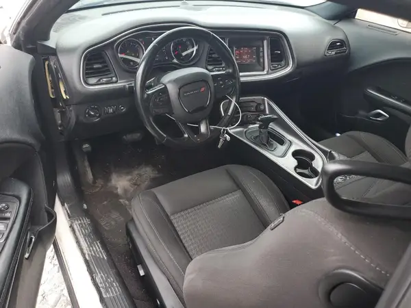 2C3CDZBT5HH582900 2017 DODGE CHALLENGER - Image 8