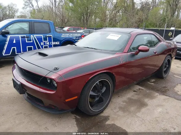 2C3CDZBT5HH624417 2017 DODGE CHALLENGER - Image 2