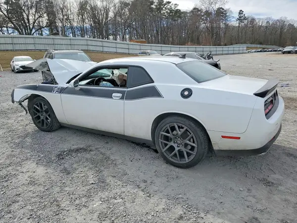 2C3CDZBT5HH628922 2017 DODGE CHALLENGER - Image 2