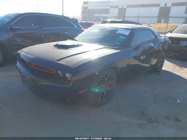 2C3CDZBT5JH146442 2018 DODGE CHALLENGER - Image 2
