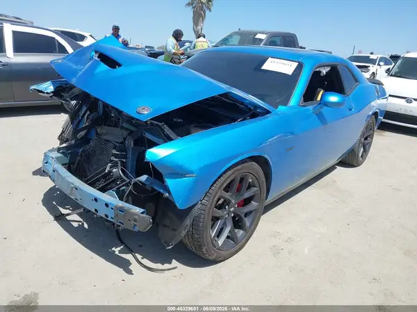 2C3CDZBT5KH509582 2019 DODGE CHALLENGER - Image 2