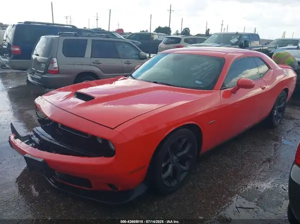 2C3CDZBT5KH550844 2019 DODGE CHALLENGER - Image 2