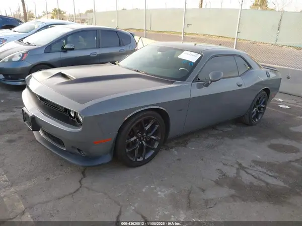 2C3CDZBT5KH552299 2019 DODGE CHALLENGER - Image 2