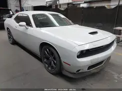 2C3CDZBT5KH573606 2019 DODGE CHALLENGER