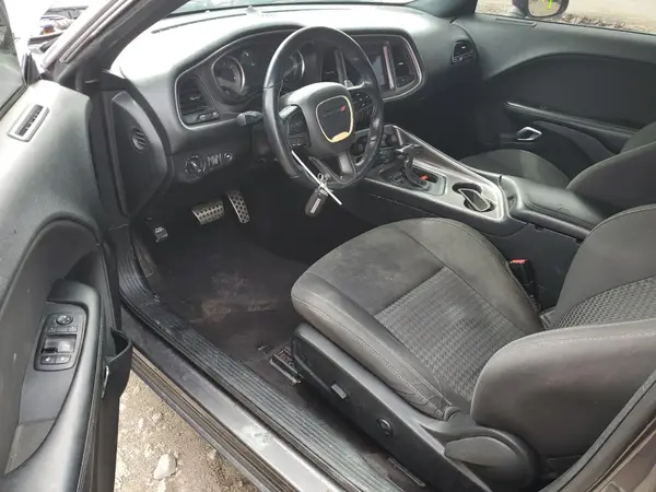 2C3CDZBT5KH573623 2019 DODGE CHALLENGER - Image 8