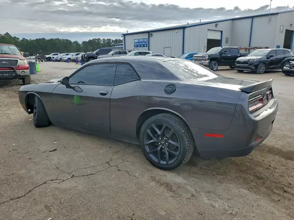 2C3CDZBT5LH105859 2020 DODGE CHALLENGER - Image 2