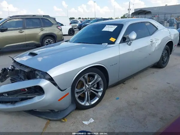 2C3CDZBT5MH546828 2021 DODGE CHALLENGER - Image 2