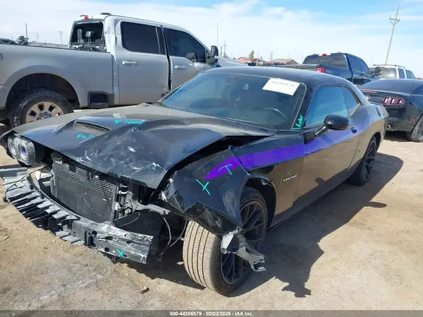 2C3CDZBT5MH567484 2021 DODGE CHALLENGER - Image 2