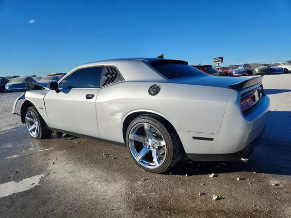 2C3CDZBT5MH641812 2021 DODGE CHALLENGER - Image 2