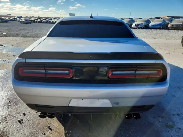 2021 DODGE CHALLENGER auction photo 6