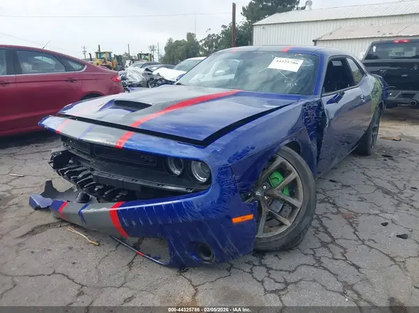 2C3CDZBT5MH646430 2021 DODGE CHALLENGER - Image 2