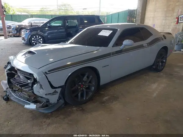 2C3CDZBT5NH234316 2022 DODGE CHALLENGER - Image 2