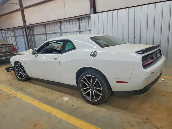 2C3CDZBT5PH504051 2023 DODGE CHALLENGER - Image 2