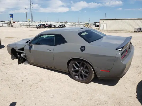 2C3CDZBT5PH637988 2023 DODGE CHALLENGER - Image 2
