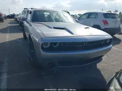 2C3CDZBT6GH138360 2016 DODGE CHALLENGER
