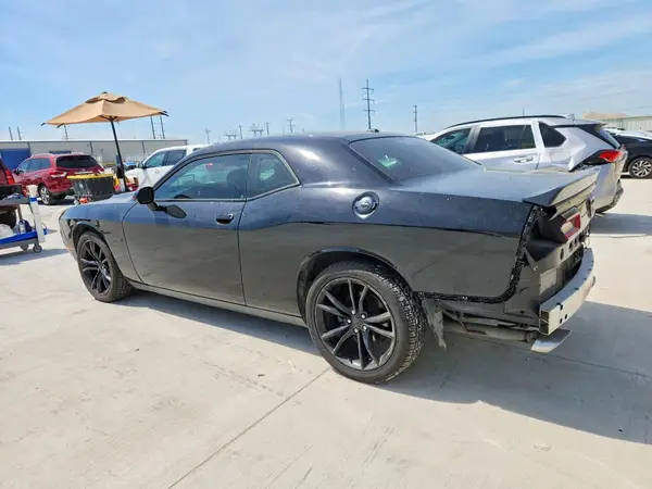 2C3CDZBT6GH201442 2016 DODGE CHALLENGER - Image 2