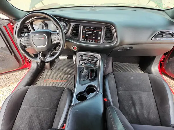 2C3CDZBT6HH567323 2017 DODGE CHALLENGER - Image 8