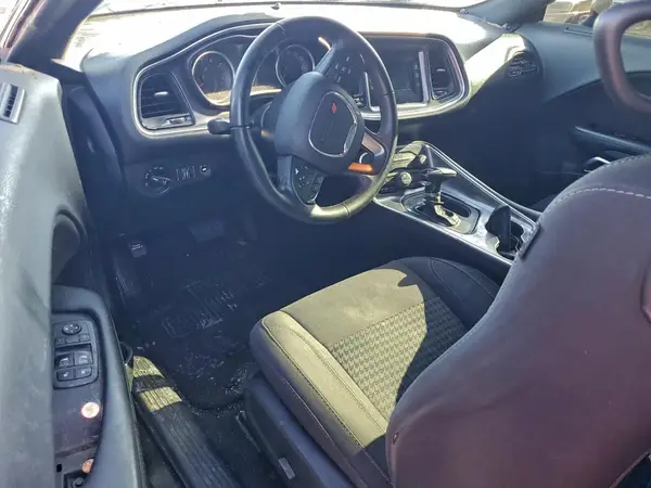 2C3CDZBT6HH568682 2017 DODGE CHALLENGER - Image 8