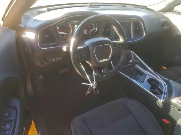 2C3CDZBT6HH587216 2017 DODGE CHALLENGER - Image 8