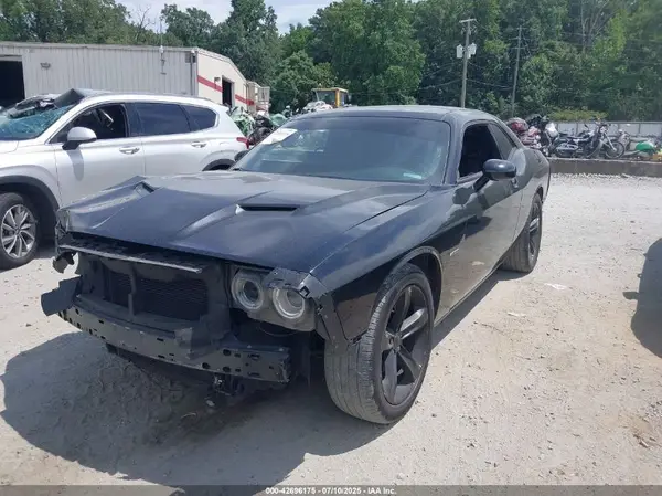 2C3CDZBT6HH658916 2017 DODGE CHALLENGER - Image 2