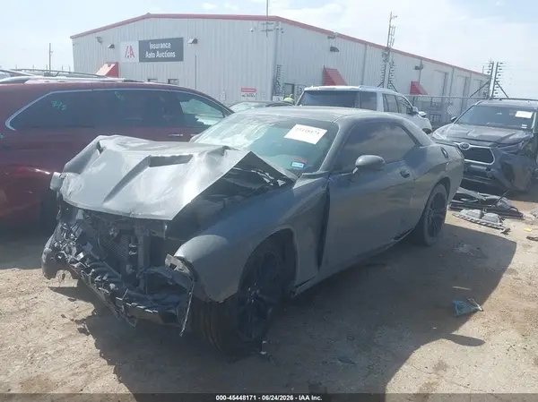 2C3CDZBT6JH111165 2018 DODGE CHALLENGER - Image 2