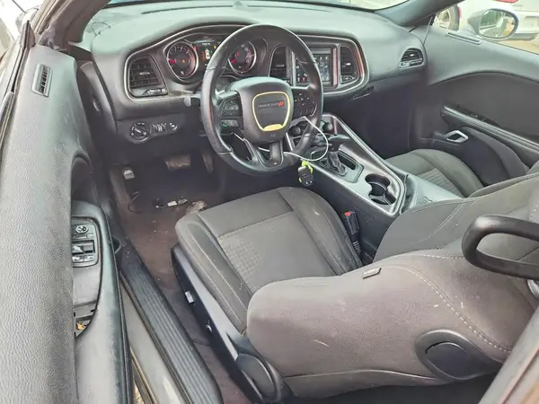 2C3CDZBT6JH130752 2018 DODGE CHALLENGER - Image 8