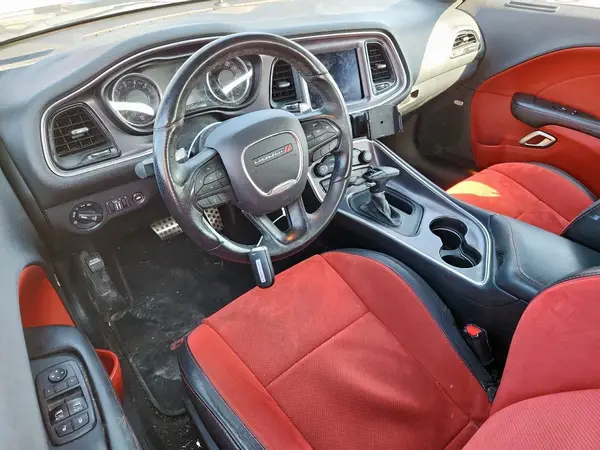 2C3CDZBT6JH171866 2018 DODGE CHALLENGER - Image 8