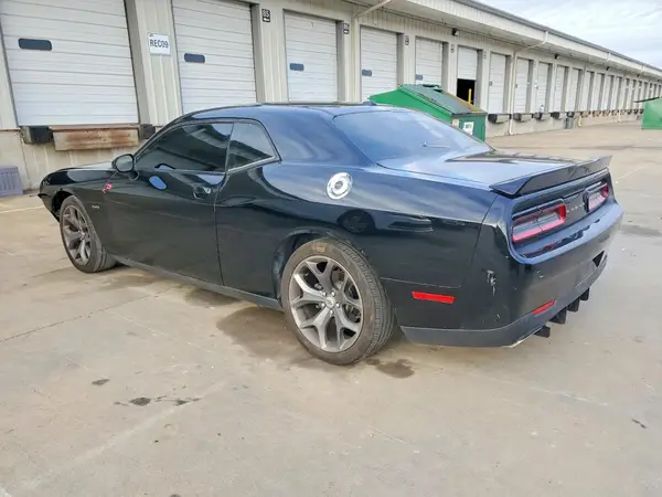 2C3CDZBT6KH528996 2019 DODGE CHALLENGER - Image 2
