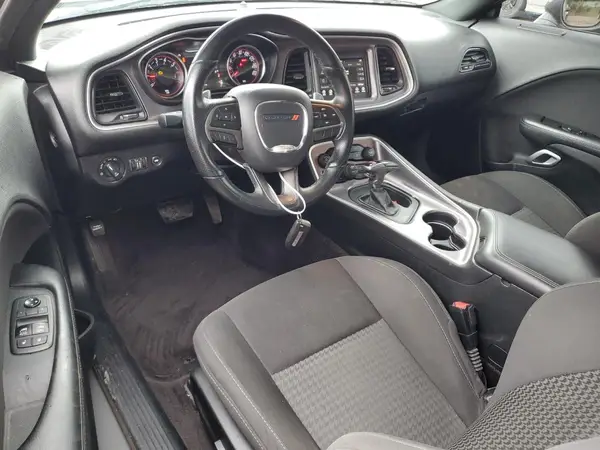 2C3CDZBT6KH556944 2019 DODGE CHALLENGER - Image 8