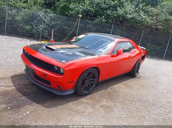 2C3CDZBT6KH675027 2019 DODGE CHALLENGER - Image 2