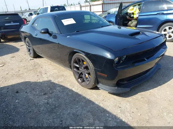 2C3CDZBT6LH235939 2020 DODGE CHALLENGER - Image 1