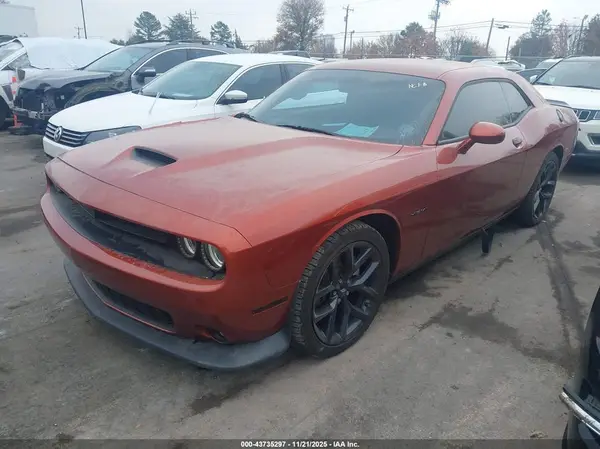2C3CDZBT6MH559572 2021 DODGE CHALLENGER - Image 2