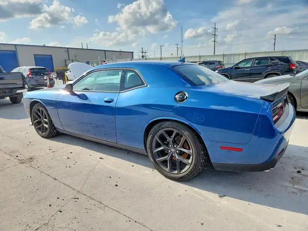 2C3CDZBT6NH242635 2022 DODGE CHALLENGER - Image 2
